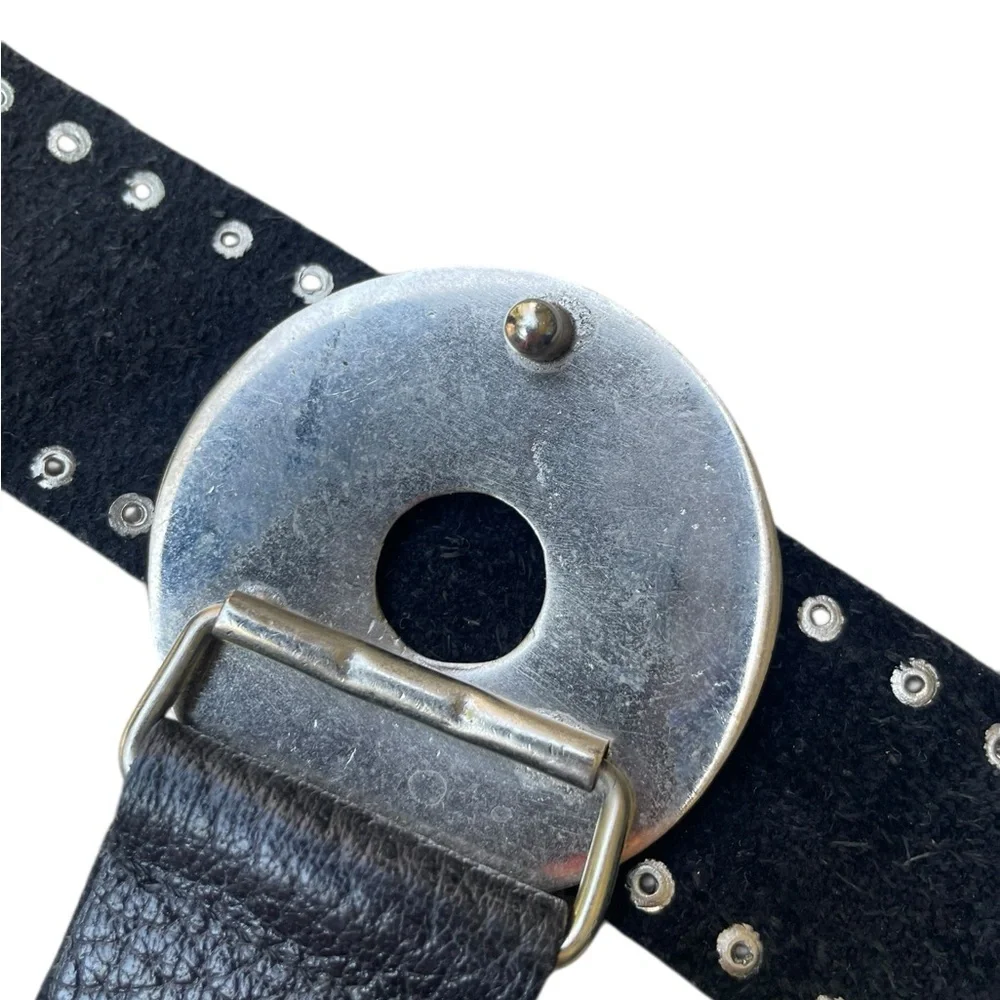 VTG ARTISAN CRAFTED Black Leather Hammered Wheel Double Rivet Leather Belt 32-36 - Picture 3 of 10